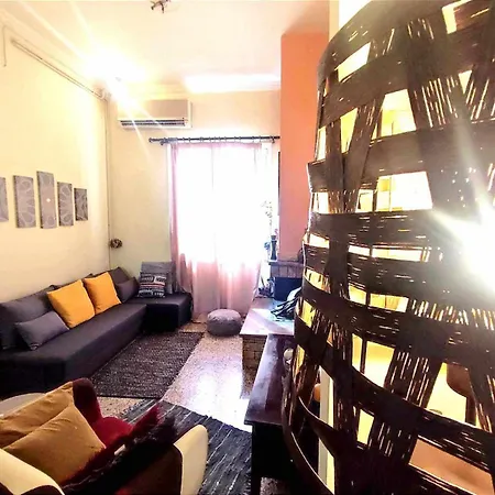 Mina's Veranda 90sqm Apartment *