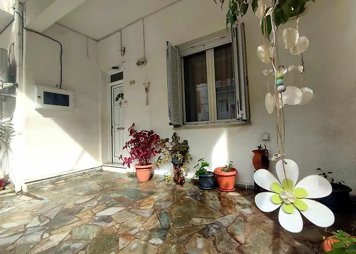 Lägenhet Mina's Veranda 90sqm *